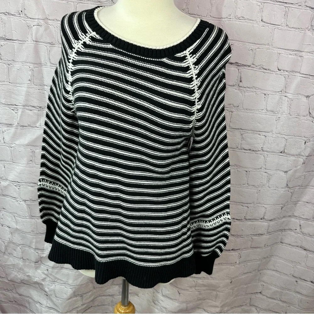 ann taylor loft navy ivory striped sweater crewneck sz small 100% cotton